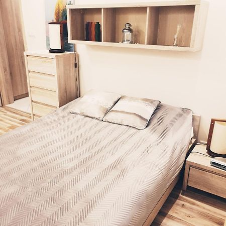 Wici 2 Apartments Teofilow Wodny Raj 罗兹 外观 照片